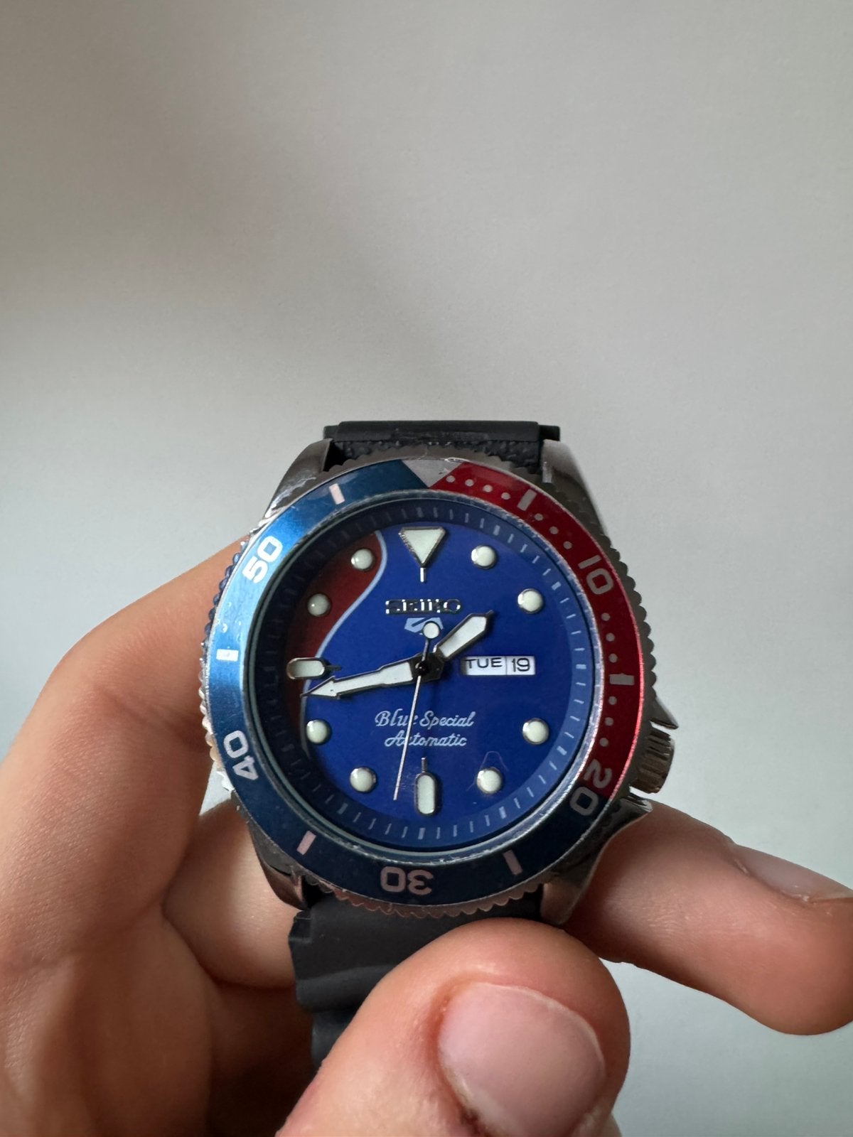 Montre Seiko 5 Pepsi, Enlèvement ou Envoi, Comme neuf