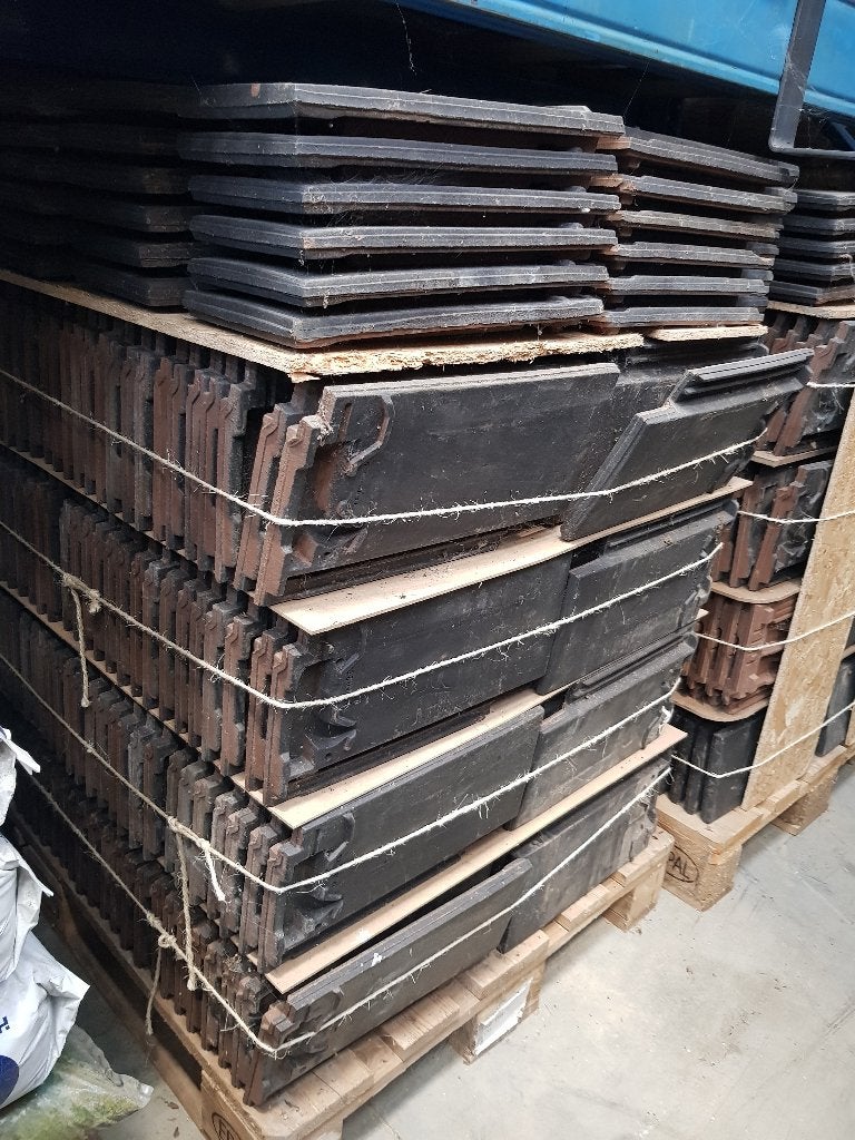 Tuiles plates Koramic Vauban 20, Doe-het-zelf en Bouw, Dakpannen en Dakbedekking, Ophalen, Zwart, Zo goed als nieuw, 15 m² of meer