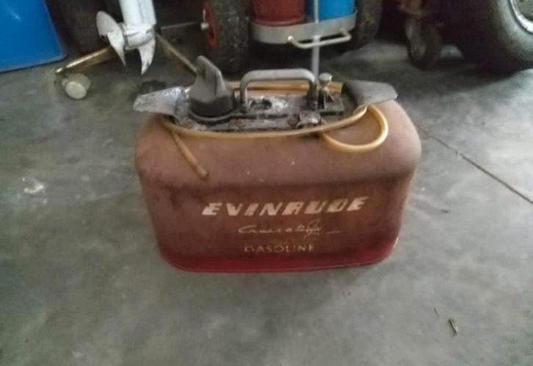 voeding (tank) voor de motor van een boot, Tuin en Terras, Grasmaaiers, Ophalen