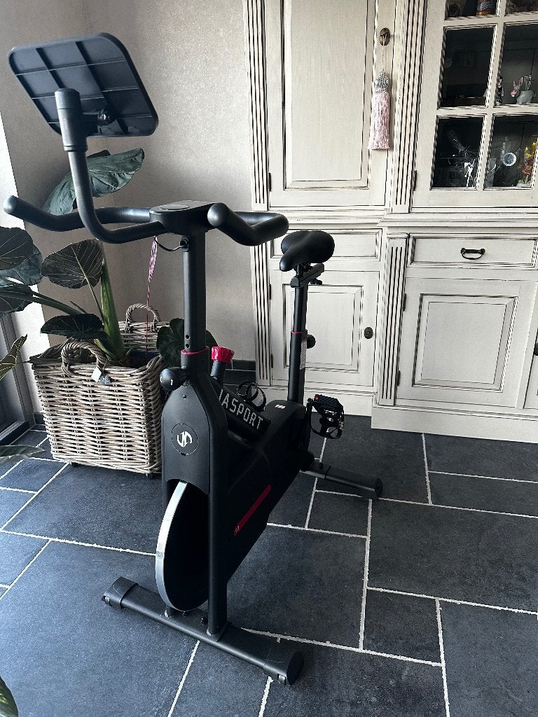Spinningfiets, Sports & Fitness, Appareils de fitness, Enlèvement, Comme neuf, Jambes, Vélo de spinning
