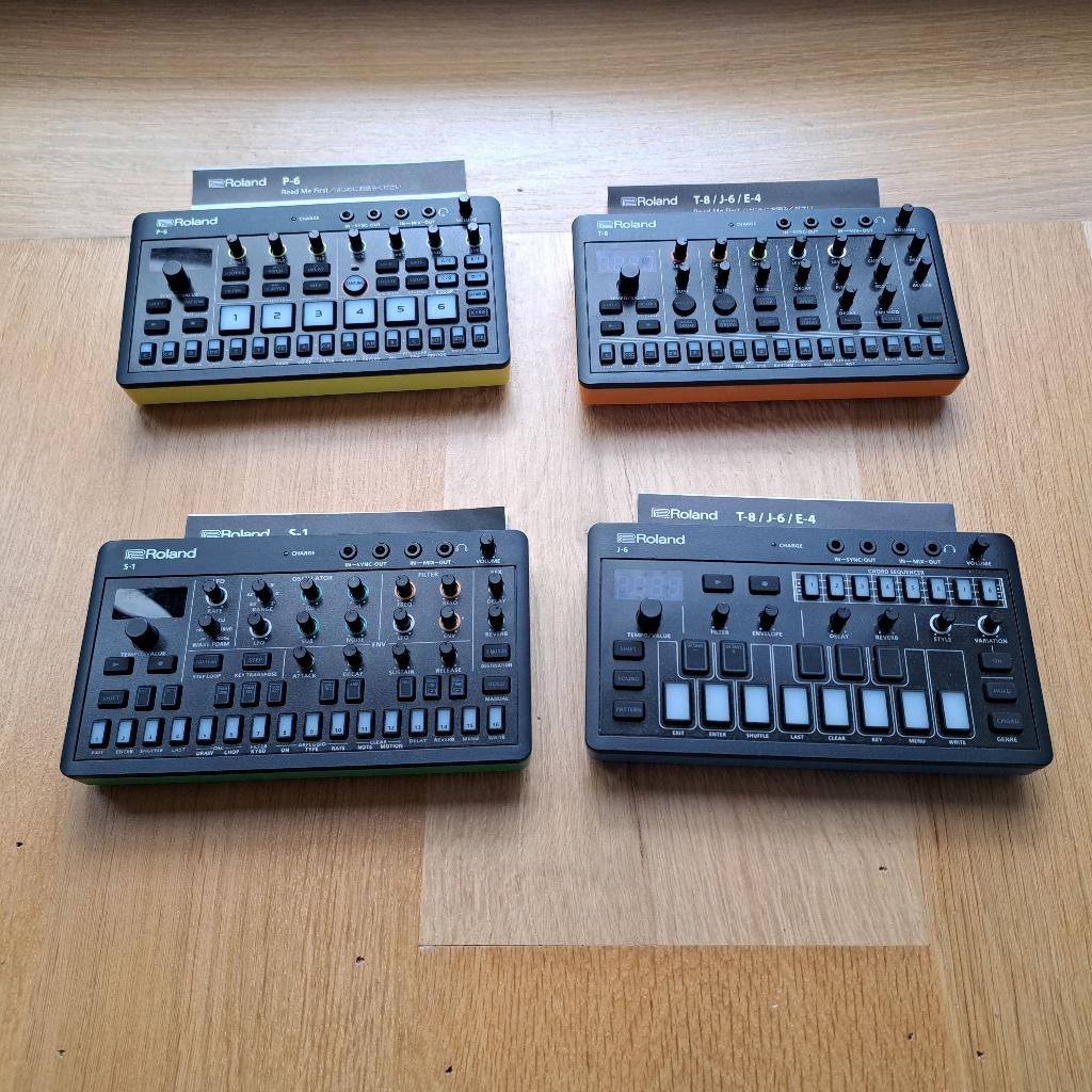 4 Machines à Rythmes ROLAND: P-6; T-8, S-1, J-6, Muziek en Instrumenten, Ophalen, Zo goed als nieuw