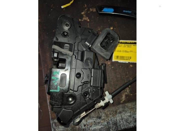 Deurslot Mechaniek 4Deurs links-voor van een Volkswagen Golf, Auto-onderdelen, Gebruikt, -, Volkswagen, -