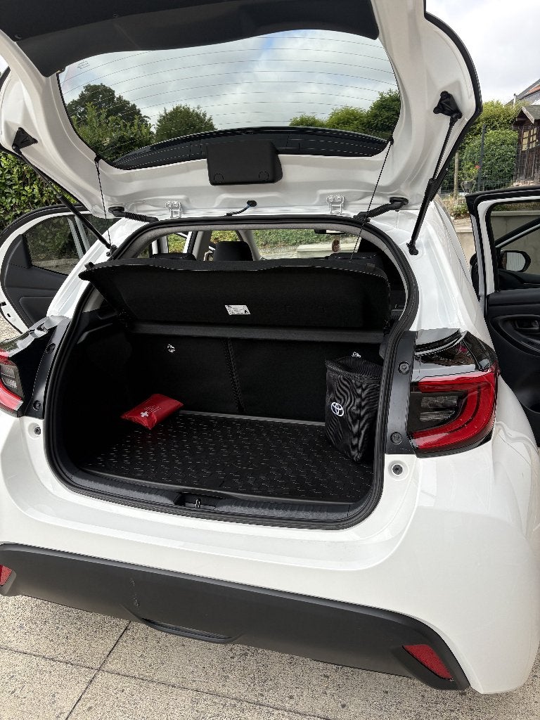 toyota  yaris hybrid, Achat, 5 portes, Automatique, Particulier