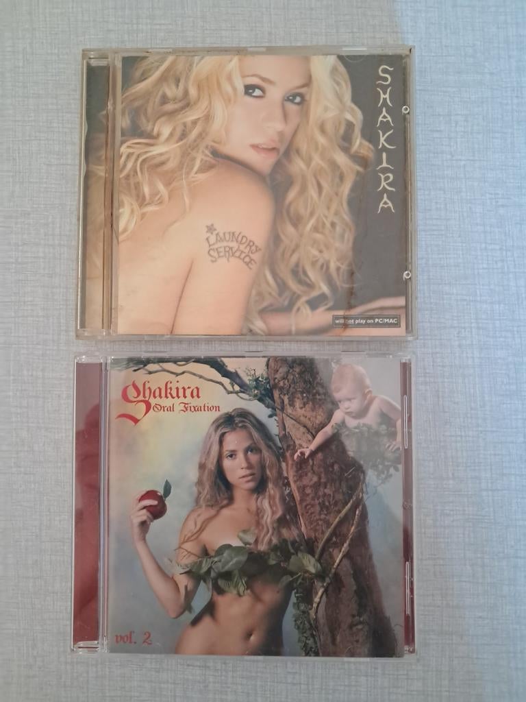Shakira, Enlèvement ou Envoi, Comme neuf