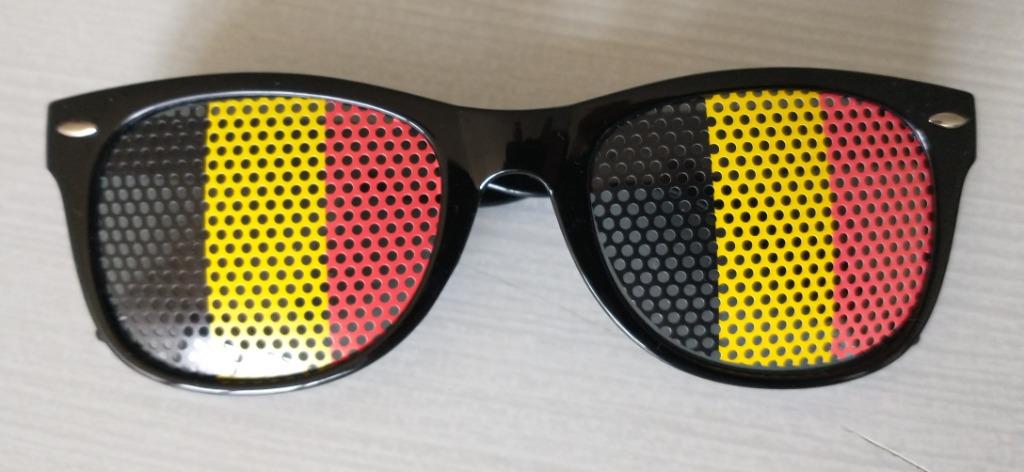 Lunettes de soleil Pinhole Belgium, Neuf, Autres marques, Enlèvement ou Envoi, Lunettes de soleil