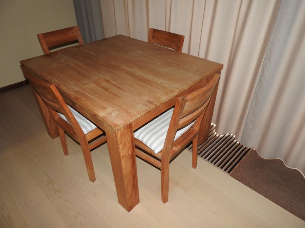 TAFEL IN TEAK, Huis en Inrichting, Ophalen, 100 tot 150 cm, Teakhout, 50 tot 100 cm