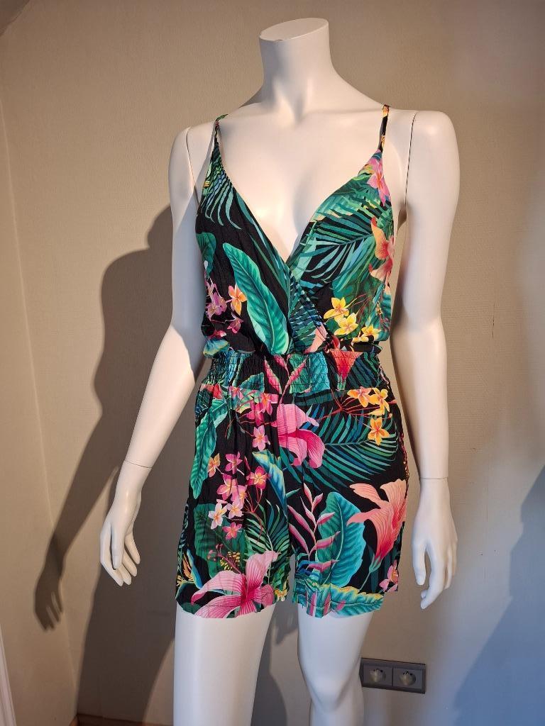 Playsuite, Kleding | Dames, Jumpsuits, Maat 38/40 (M), Lola & Liza, Ophalen of Verzenden, Zo goed als nieuw
