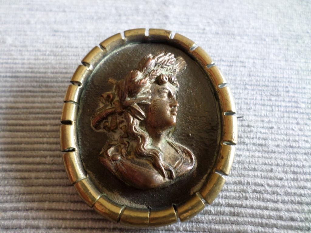 bijoux anciens, Handtassen en Accessoires, Antieke sieraden, Ophalen of Verzenden, Overige materialen, Broche