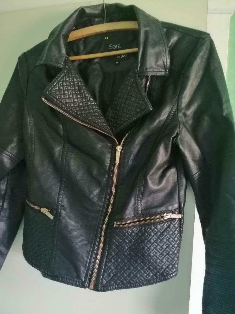 jasje vestje namaak synthetisch leder maat 36, Enlèvement ou Envoi, Comme neuf, Manteau, Noir