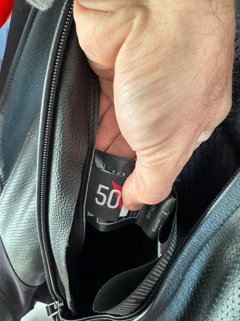 Dainese ééndelig motorpak in perfecte staat maat 50., Ophalen
