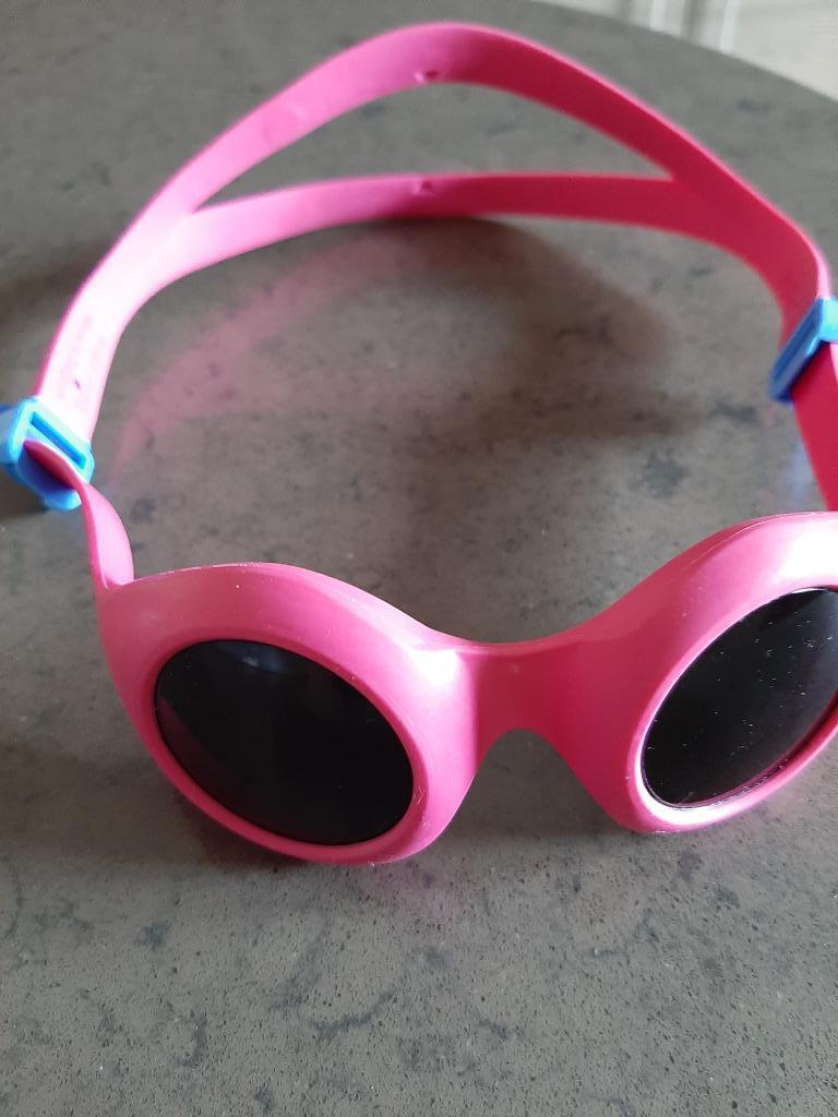 lunettes de soleil, Enlèvement, Comme neuf, Fille