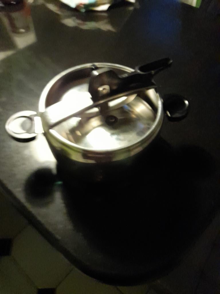 Snelkookpot Lagostina, Huis en Inrichting, Ophalen, Gebruikt, Inox, Kookpan of Snelkookpan