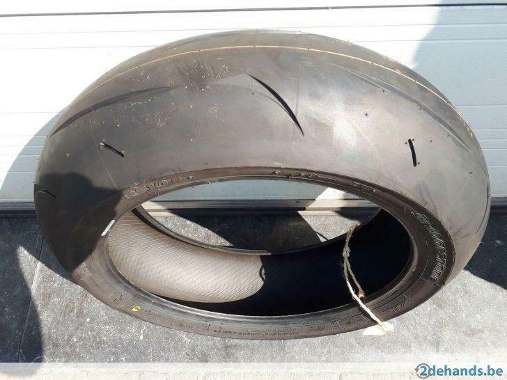 Bridgestone  RS 10  R 200/55zr17 (new) R1 M / H2, Ophalen, Nieuw