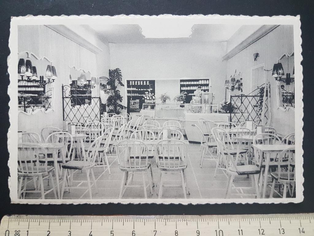 Carte postale Namur Hôtel de la Couronne Milk Bar Place Gare, Collections, Enlèvement ou Envoi, 1940 à 1960, Non affranchie, Namur