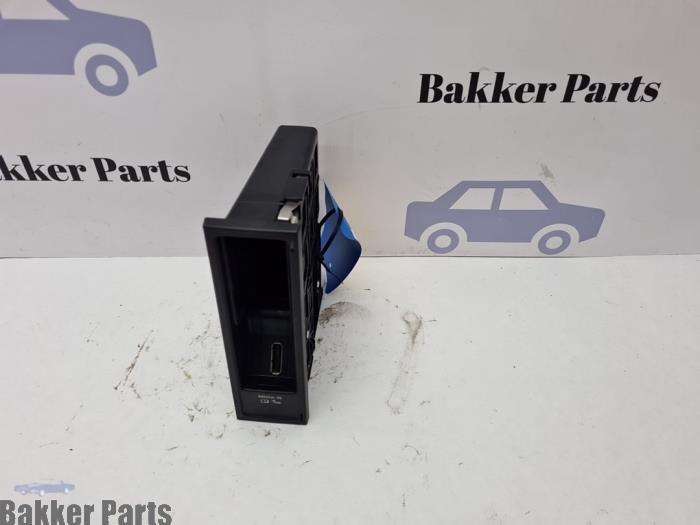 Regelunit Multi Media van een Volkswagen Golf, Gebruikt, -, Volkswagen, -