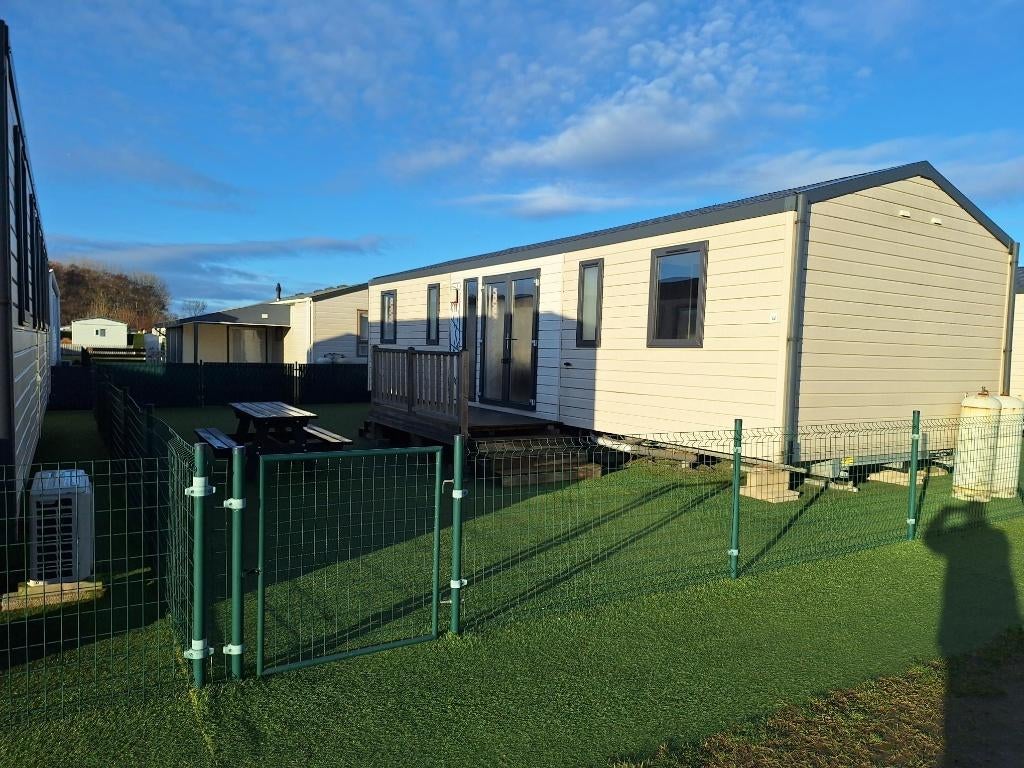 Mobil-home Nirvanna, Caravanes & Camping, Plus de 6