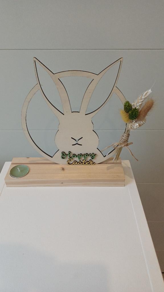 Houten haas op voet " Happy easter " laatste stuk, Ophalen of Verzenden, Zo goed als nieuw