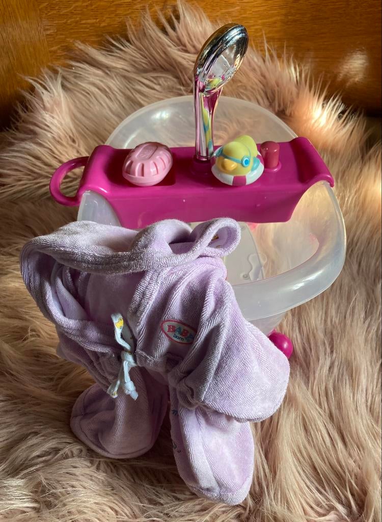 Baby Born badje,badjasje,eendje,zeepdoosje., Enlèvement ou Envoi, Comme neuf, Baby Pop