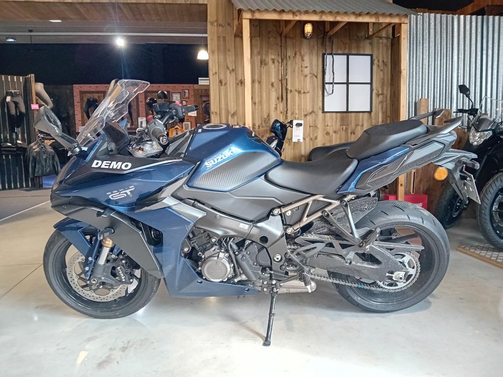 Suzuki GSX-S1000 GT, Motos, Motos | Suzuki, Tourisme, Entreprise, Plus de 35 kW, 999 cm³