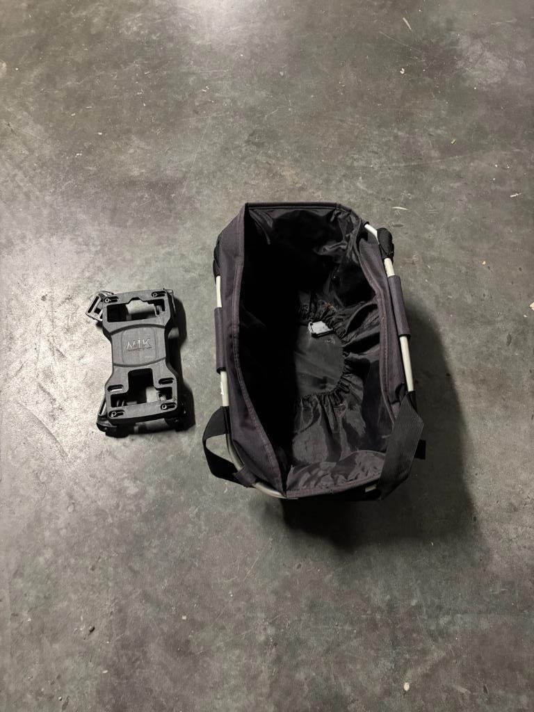 Bac vélo, Ophalen, Gebruikt, Fietsmand, Basil