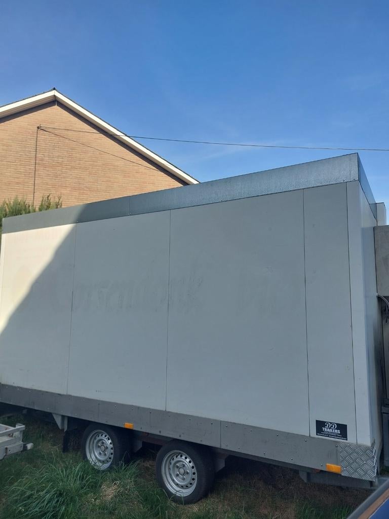 Koelwagens te huur aan democratische prijzen, Enlèvement, Utilisé