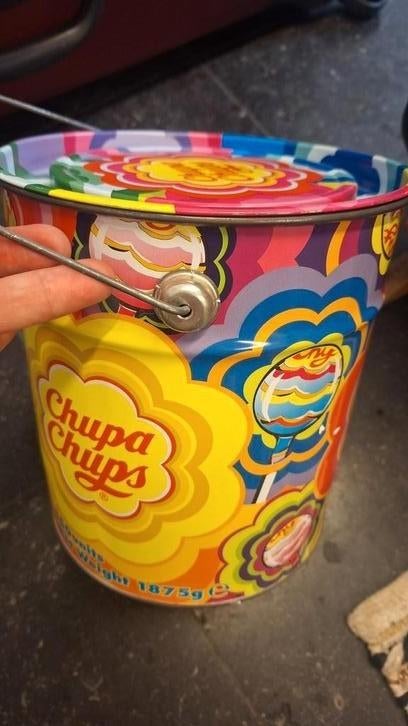 chupa chups blikken emmer, Enlèvement, Utilisé