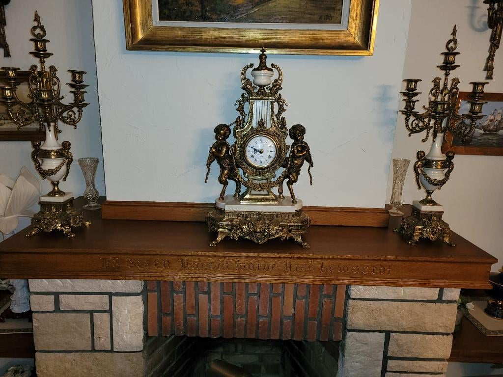 Ensemble Regnault à Paris avec une horloge et 2 chandeliers, Antiquités & Art, Enlèvement