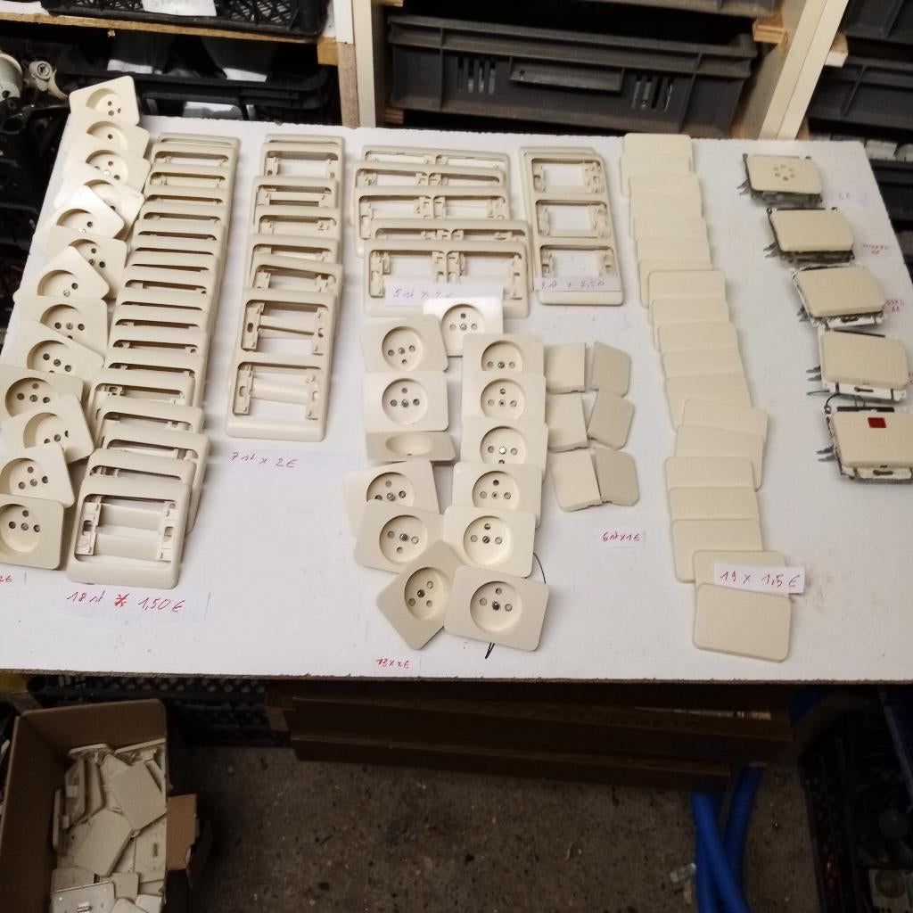 pr20 schakelaars enz, Enlèvement ou Envoi