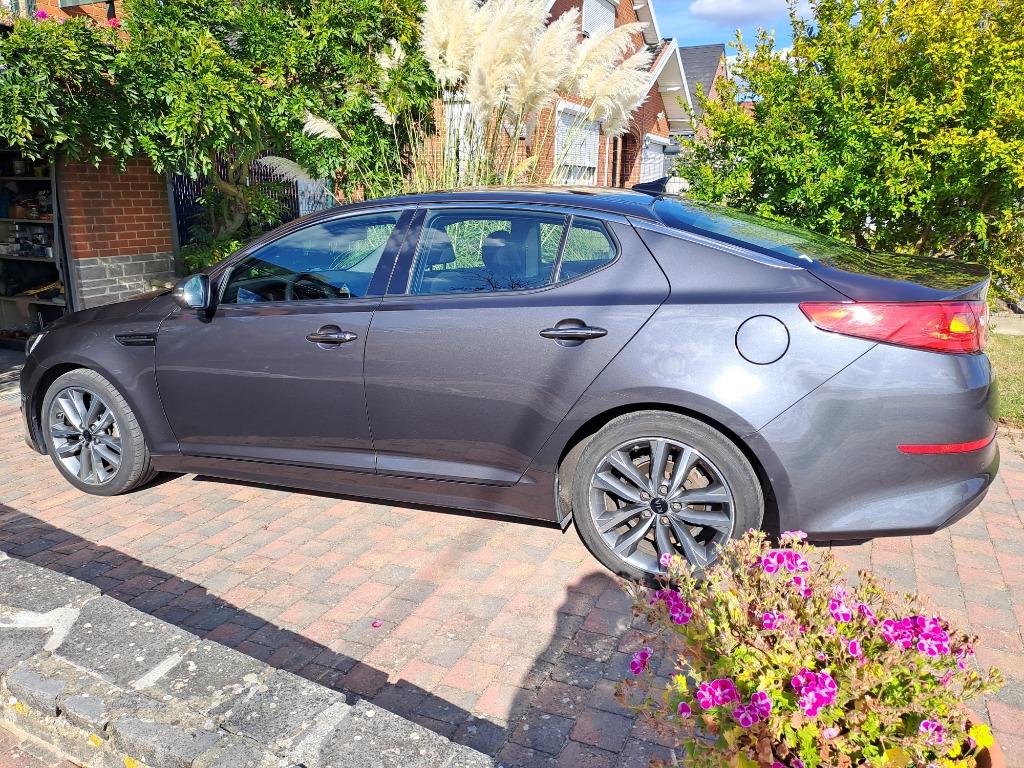 KIA OPTIMA 1.7 CRDi FULL OPTION €9.500, Auto's, Euro 5, 158 g/km, Zwart, 1685 cc