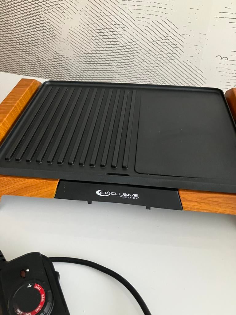 Keenox exclusive tafelgrill - zo goed als nieuw, Ophalen of Verzenden, Zo goed als nieuw, Tafelgrill