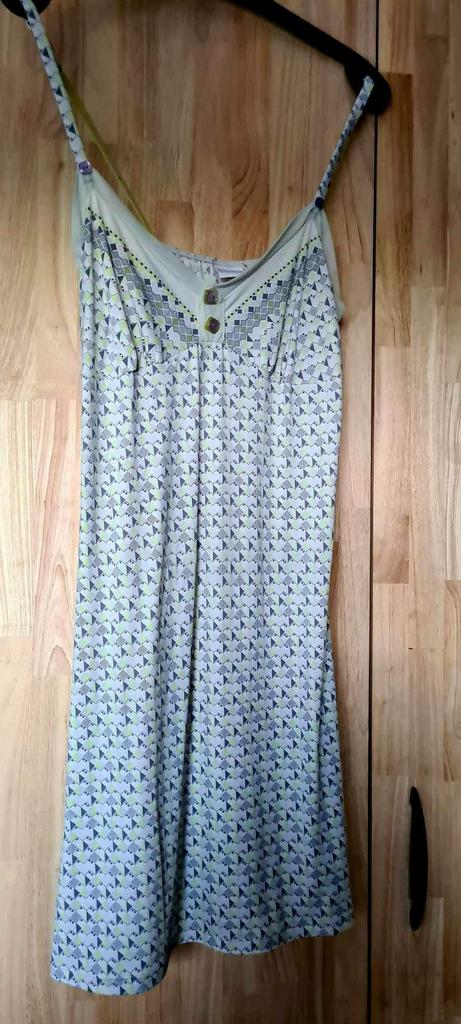 Nuisette taille 42/44, Porté