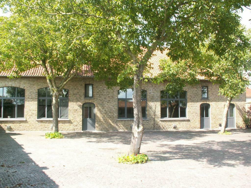 VAKANTIEHUIS NIET VER VAN DE ZEE IN OUD SCHOOLTJE, Dorp, Antwerpen of Vlaanderen, 7 personen, Aan zee