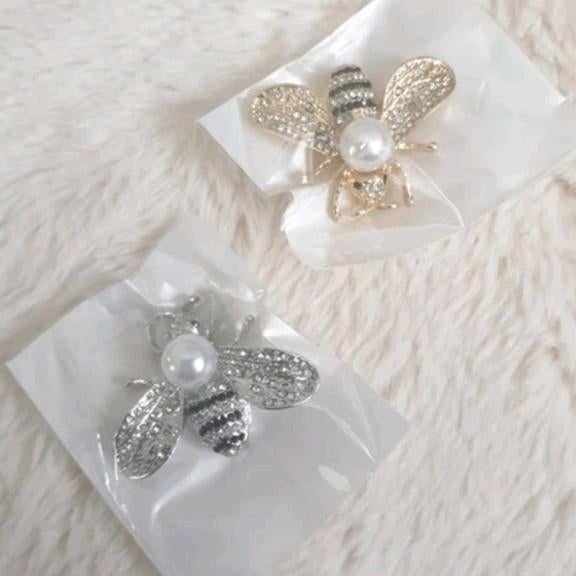 Broche neuve abeille, Enlèvement ou Envoi, Neuf
