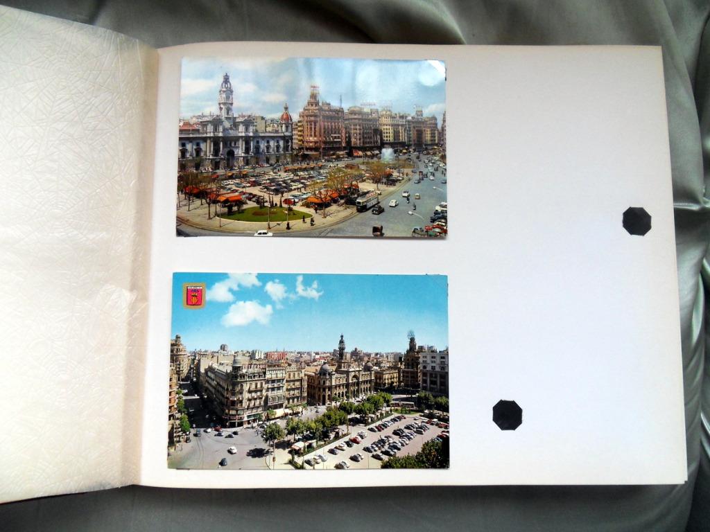 Oude fotoalbum met oude postkaarten, Verzamelen, Ophalen, Buitenland, Zo goed als nieuw, 1940 tot 1960