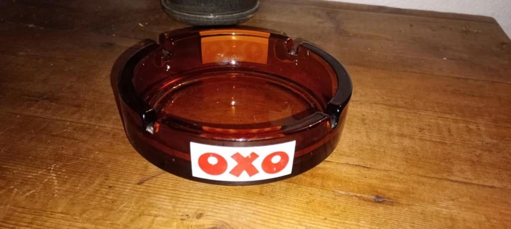 OXO Bouillon Cube Vintage asbak, Verzamelen, Ophalen of Verzenden, Zo goed als nieuw, Reclamebord, Plaat of Schild, Overige merken