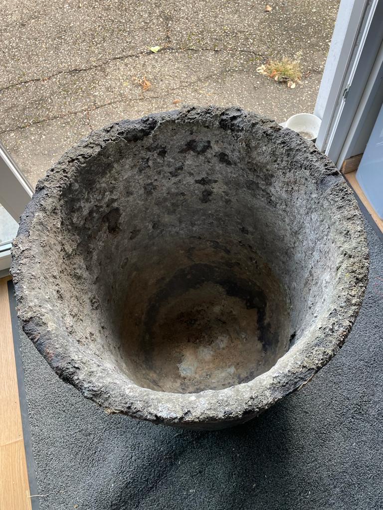 Prachtige grote betonnen bloempot, Ophalen, 40 cm of meer, Rond, Zo goed als nieuw