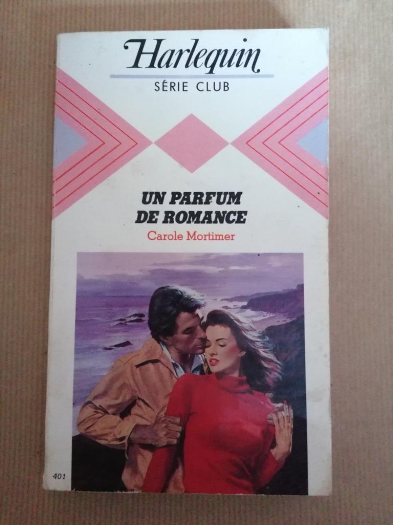 Carole Mortimer - Un parfum de romance, Ophalen of Verzenden, Gelezen