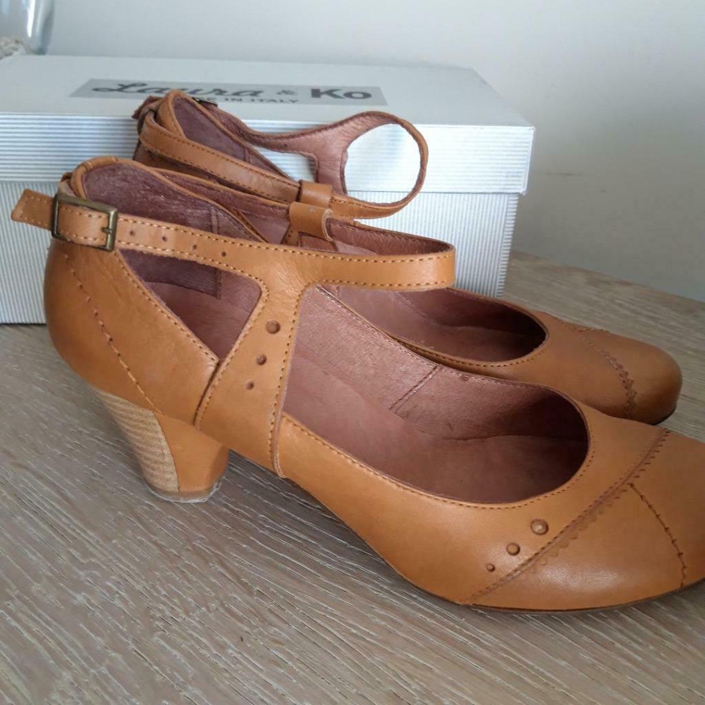 Damesschoenen maat 38, Kleding | Dames, Ophalen of Verzenden, Zo goed als nieuw
