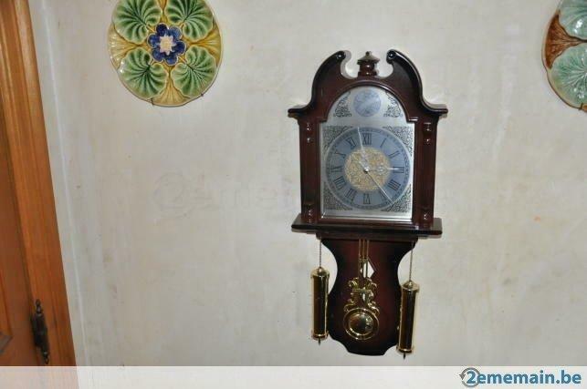 horloge murale en plastique de style ancien, Ophalen of Verzenden, Gebruikt