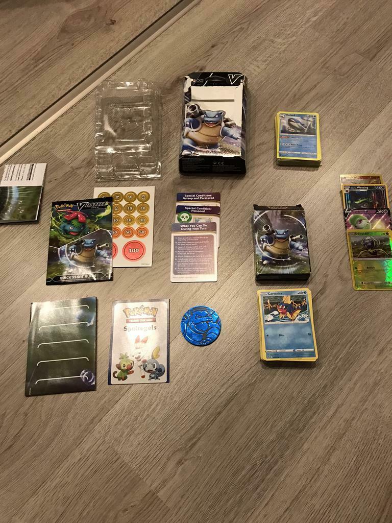Te koop Pokémon kaarten, Ophalen of Verzenden, Zo goed als nieuw, Speelkaart(en)