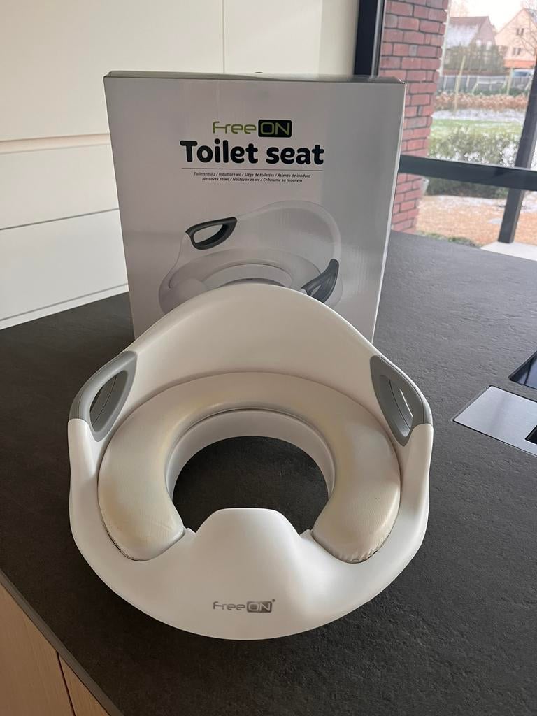 WC-verkleiner Free on Toilet seat - in heel goede staat, Ophalen of Verzenden, Gebruikt