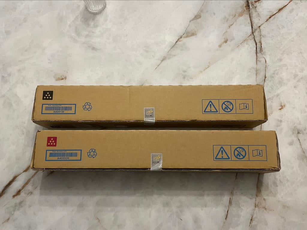 2 Toners voor Konica Minolta TN328 Magenta en zwart NIEUW, Ophalen of Verzenden, Nieuw