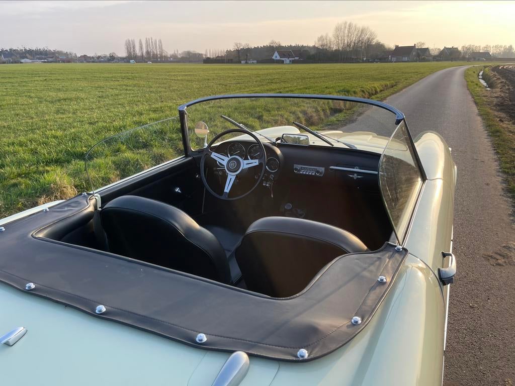Alfa Romeo 2000 Spider TOURING, foto 6
