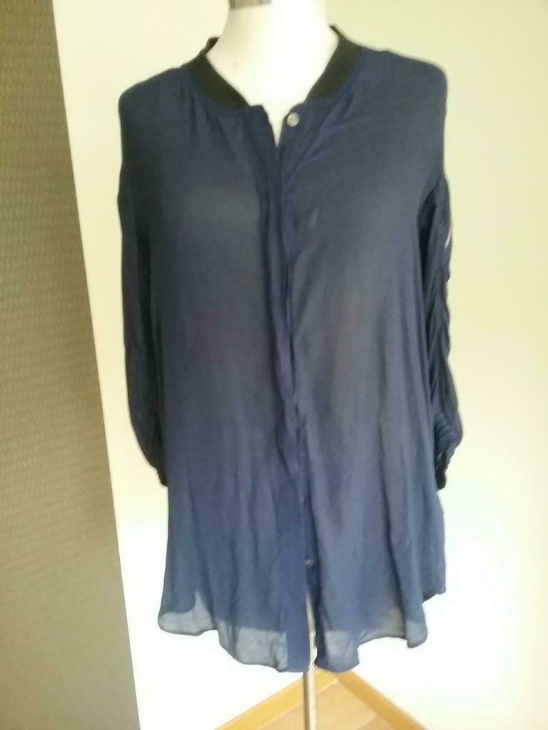 Blouse 36, Ophalen of Verzenden, Zo goed als nieuw, Blauw