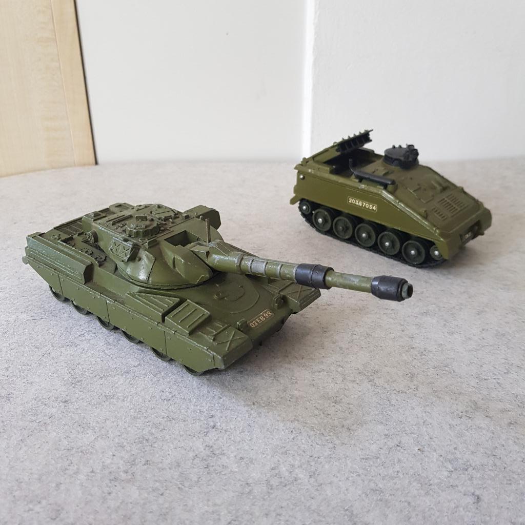 Dinky Toys Chieftain Tank 155mm, Hobby en Vrije tijd, Ophalen of Verzenden, Dinky Toys