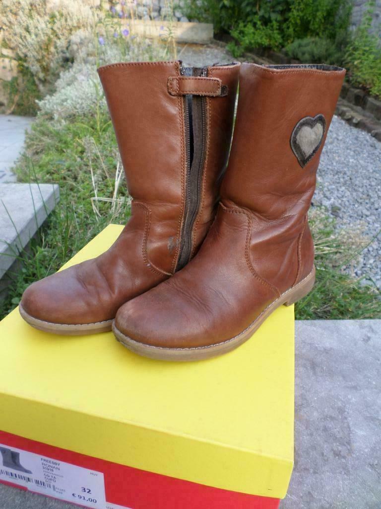 Cypres cognac laarzen met 32 hartjes, Gebruikt, Meisje, Ophalen of Verzenden, Laarzen