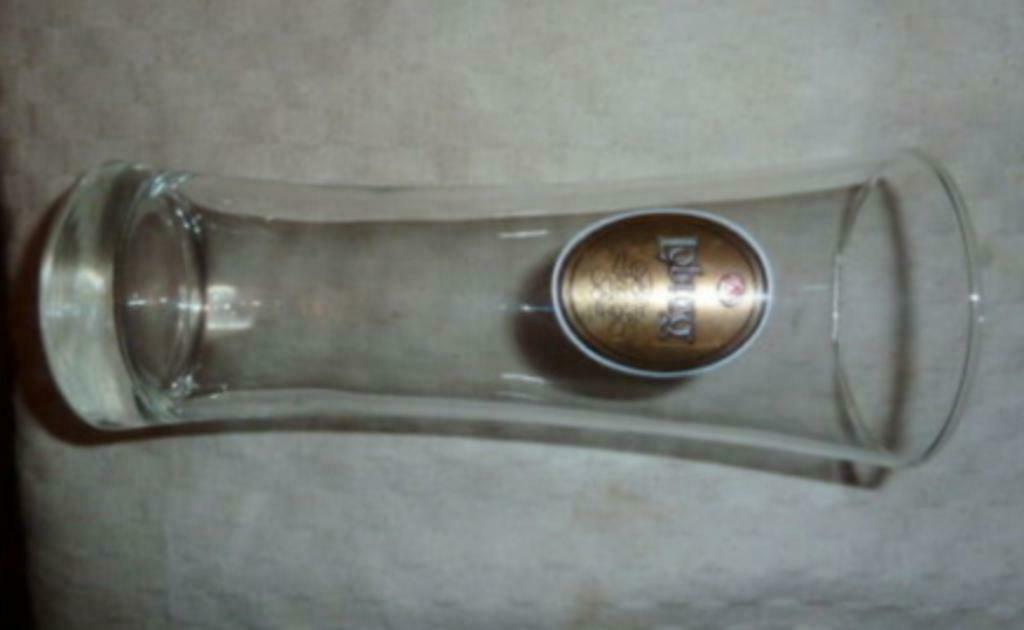 #D bier glas LOBURG "gouden achtergrond" brij. Artois Leuven, Ophalen of Verzenden, Gebruikt, Bierglas
