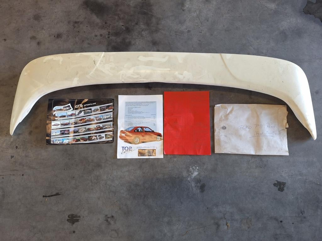 Ford Escort p9 spoiler, Ophalen of Verzenden