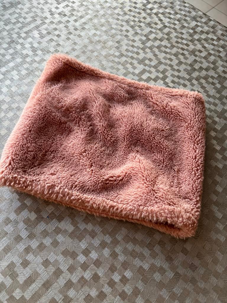 Roze colsjaal, Kinderen en Baby's, Kinderkleding | Mutsen, Sjaals en Handschoenen, Ophalen