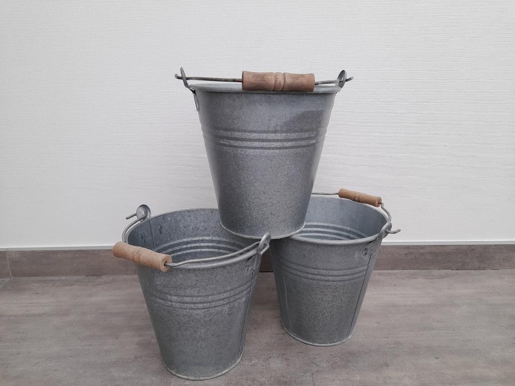 Metalen emmertjes (galvanisé), Enlèvement, Utilisé